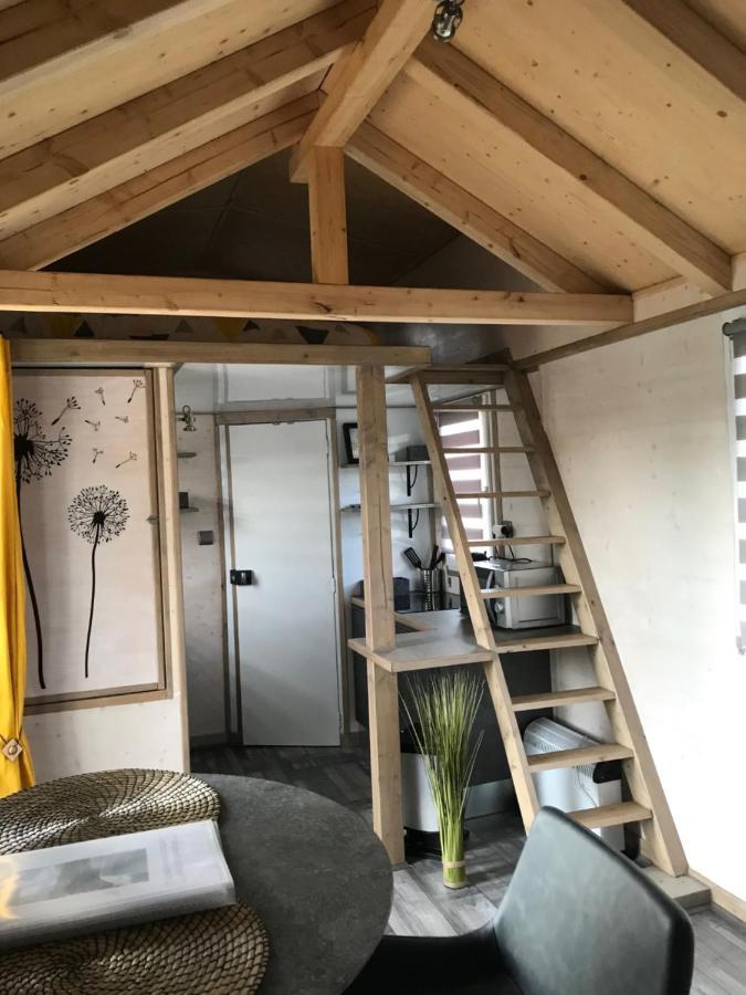 Les Nuits Insolites De La Mothe - Hebergement En Bulle Ou Tiny House Avec Spa Privatif Outremecourt Exterior photo